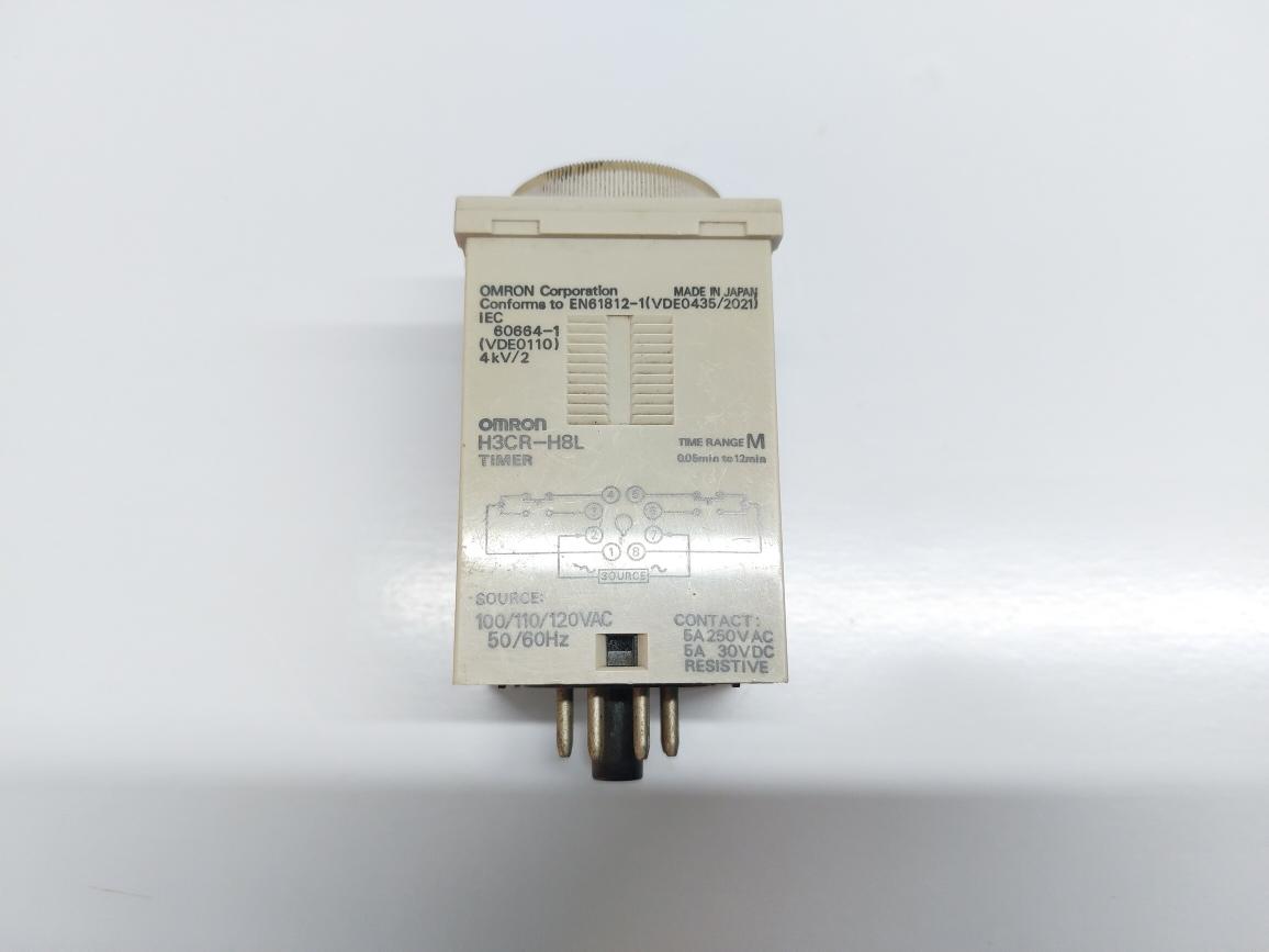 OMRON H3CR-H8L TIMER