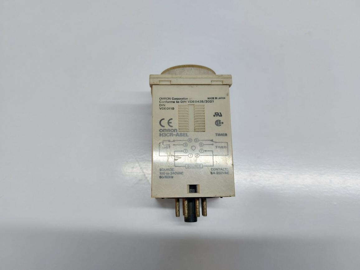 OMRON H3CR-A8EL TIMER