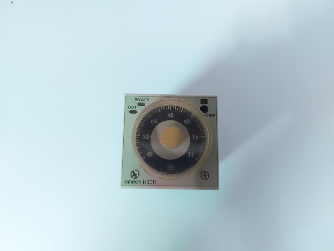 OMRON H3CR-A TIMER 0-1.2 MIN