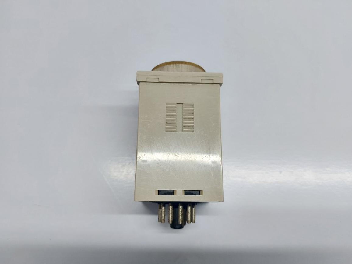 OMRON H3BA-305 TIMER