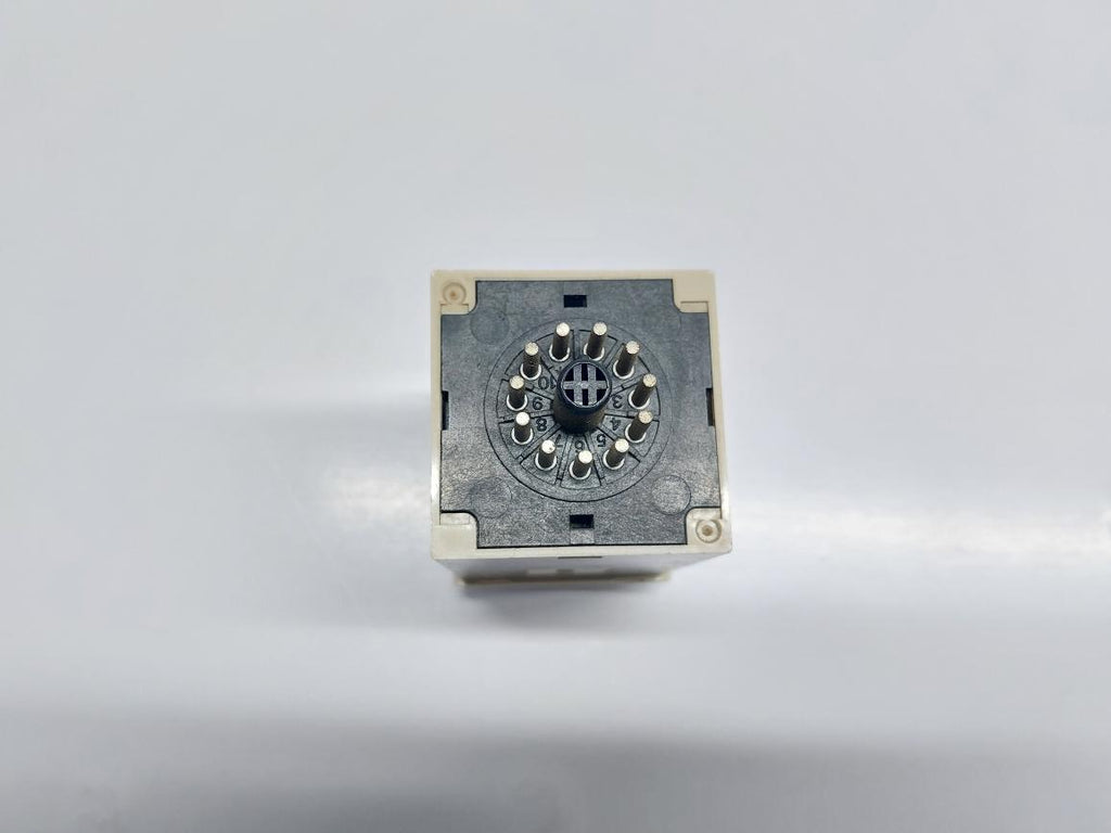 OMRON H3BA-305 TIMER