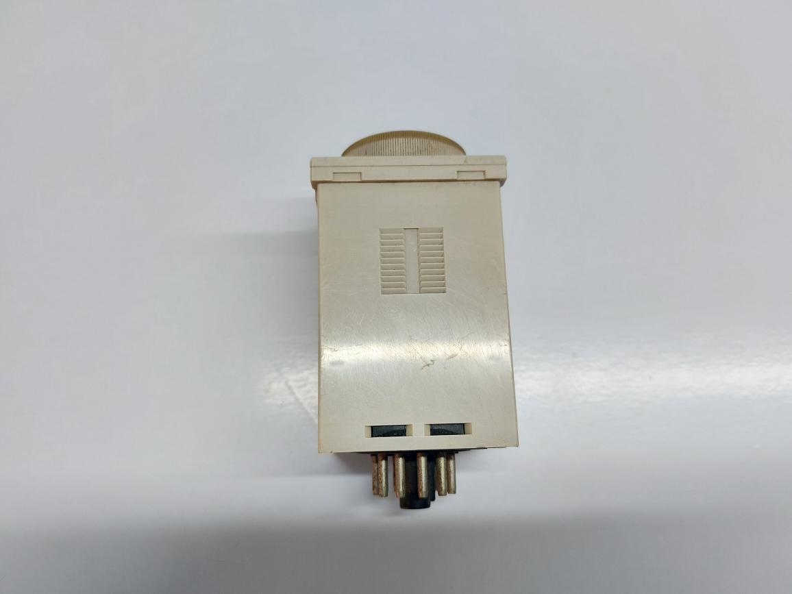 OMRON H3BA-305 TIMER 0-0.1 SEC