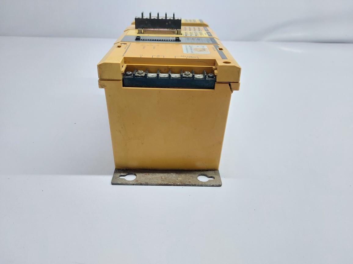 KOYO/MITSUBISHI FSH-1 PROGRAMMABLE CONTROLLER RACK