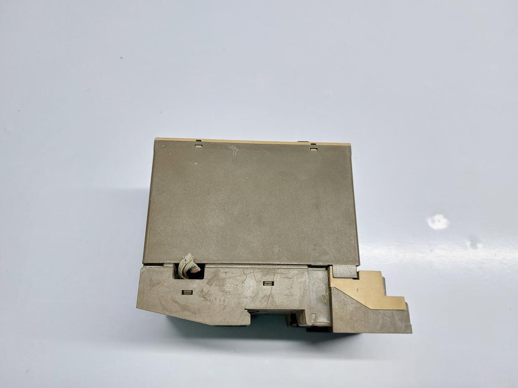 SIEMENS 6ES5 431-8MA11 DIGITAL I/O MODULE