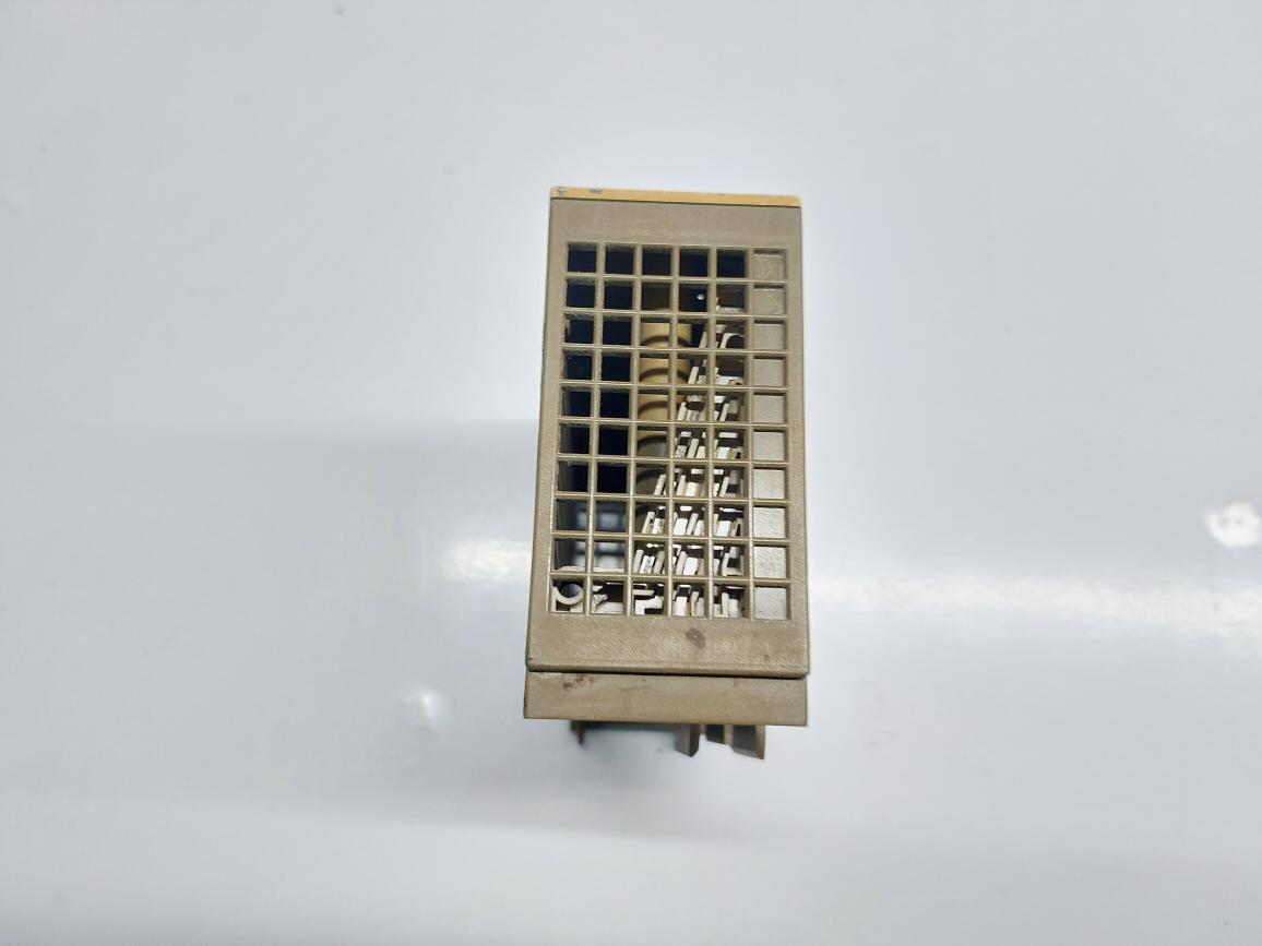 SIEMENS SIMATIC S5 6ES5 441-8MA11 DIGITAL OUTPUT MODULE