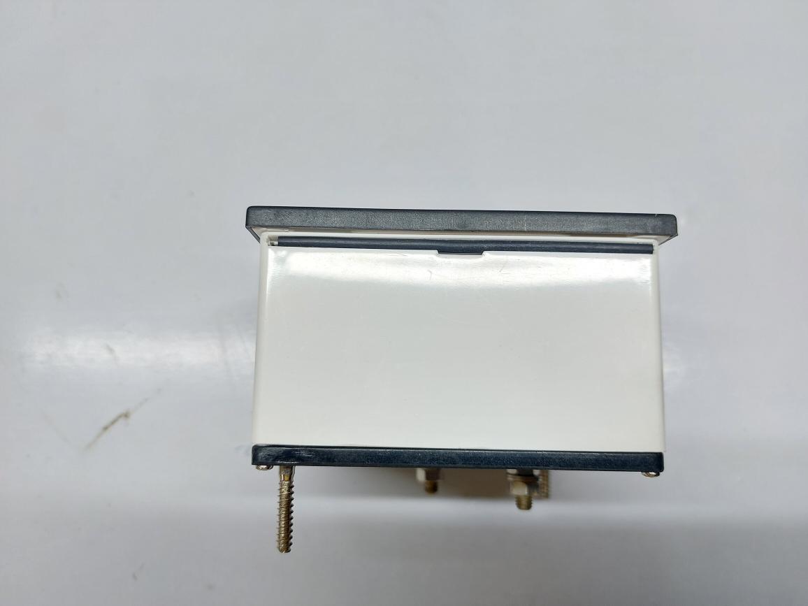 MECO SQ96 PANEL METER