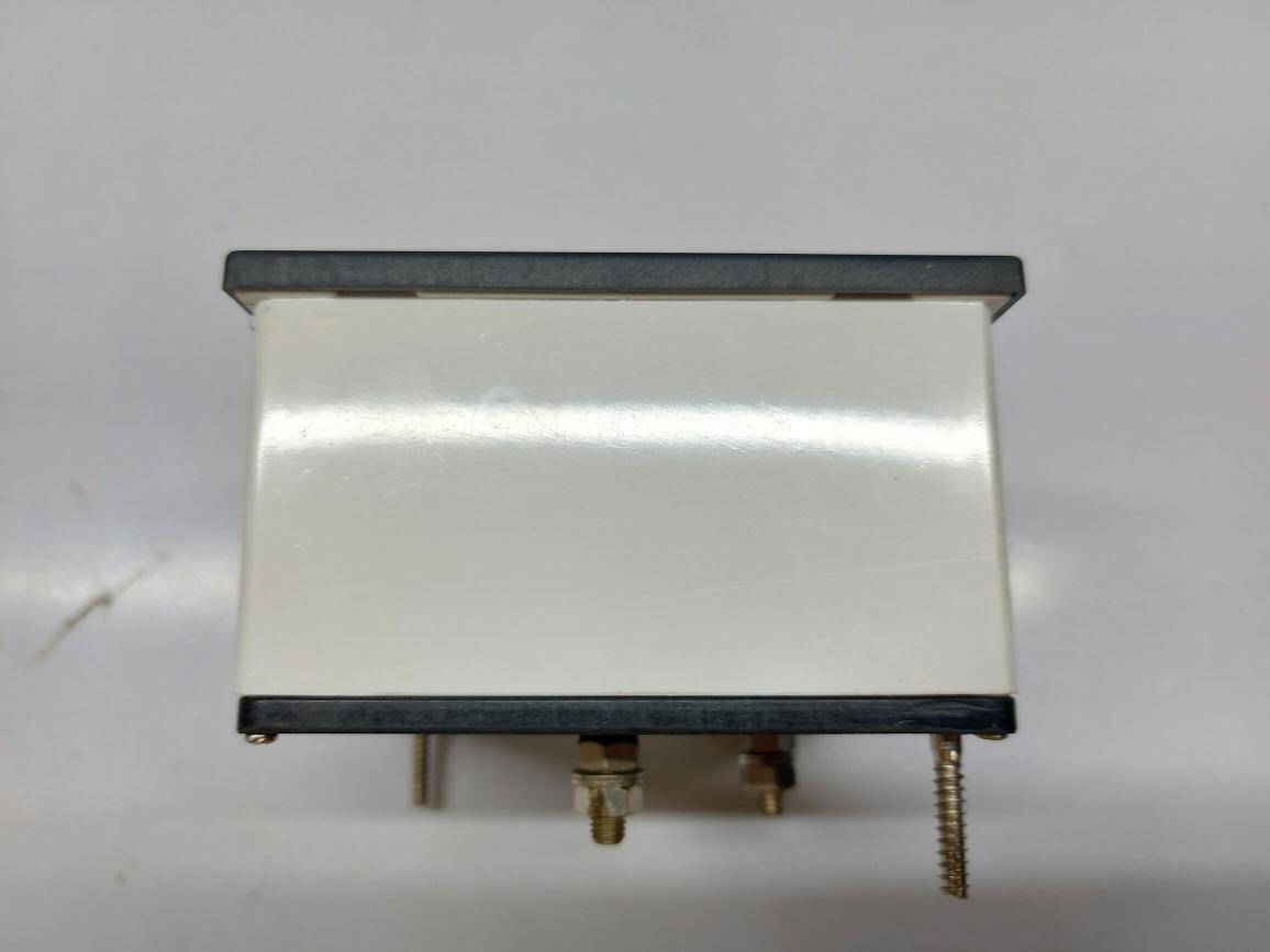 MECO SQ96 PANEL METER