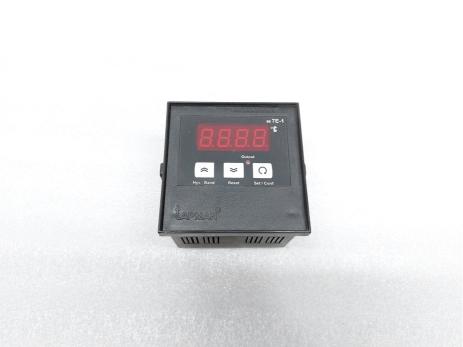 TAPMAN 96 7E-1 DIGITAL TEMPERATURE CONTROLLER