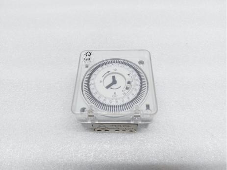 GIC J648F1 ANALOG TIME SWITCH