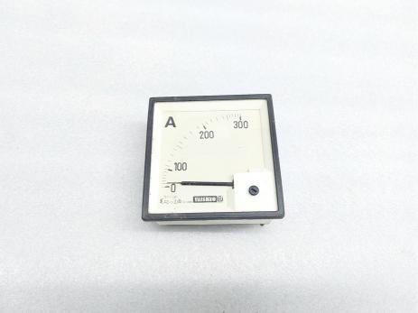 VAISHNO 12/99/3114/99 AMPERE METER 300/5A