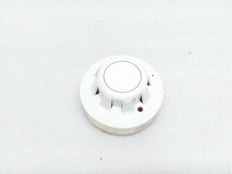 APOLLO SERIES65 55000-216 APO ISOLATION SMOKE DETECTOR