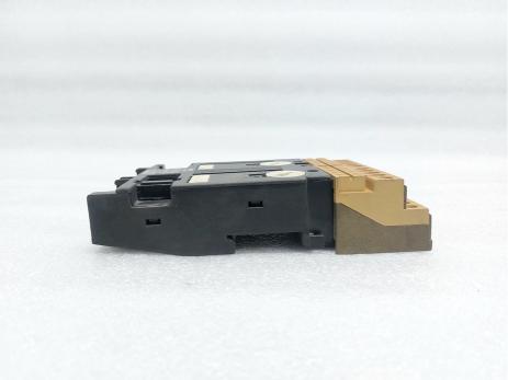 LOT OF 2 SIEMENS SIMATIC S5 6ES5700-8MA11 BUS MODULE