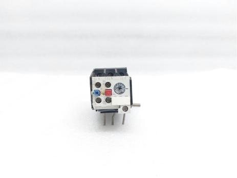 SIEMENS 3UA50 00-0J 0.63-1A OVERLOAD REKAY