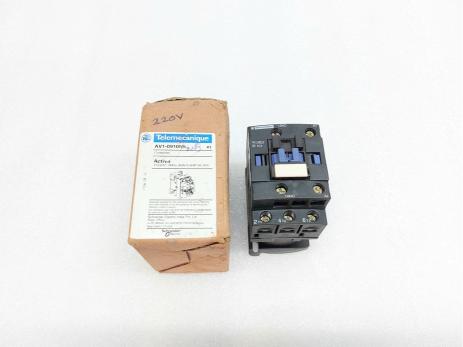 TELEMECANIQUE AV1-0910 N5 CONTACTOR AV1-09