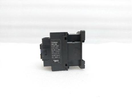 TELEMECANIQUE AV1-0910 N5 CONTACTOR AV1-09