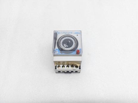 PROTIME 7200 SERIES TIME SWITCHES M/G
