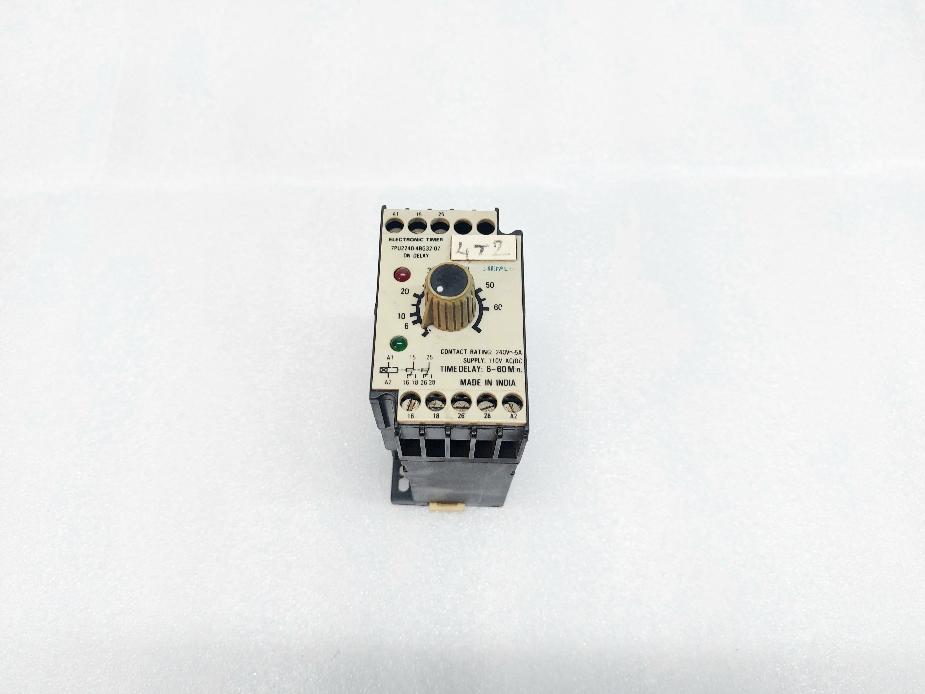 SIEMENS 7PU2240-4BG32-0Z ELECTRONIC TIMER