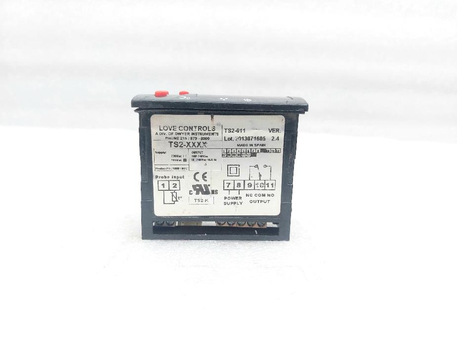 LOVE CONTROLS TS2-011 DIGITAL TEMPERATURE CONTROLLER