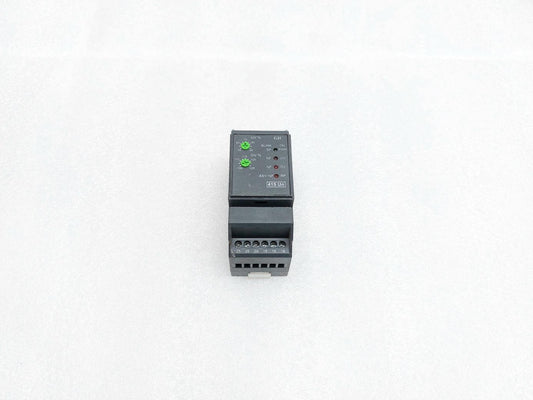 GIC SM-500 MAC04D0100E VOLTAGE AND MONITORING RELAY