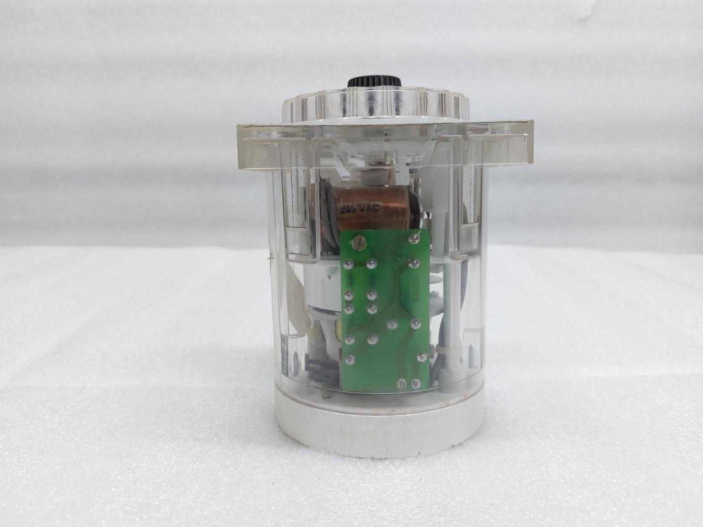 GIC BZ41F1 ANALOUGE SYNCHRONOUS TIMER 12S-12H
