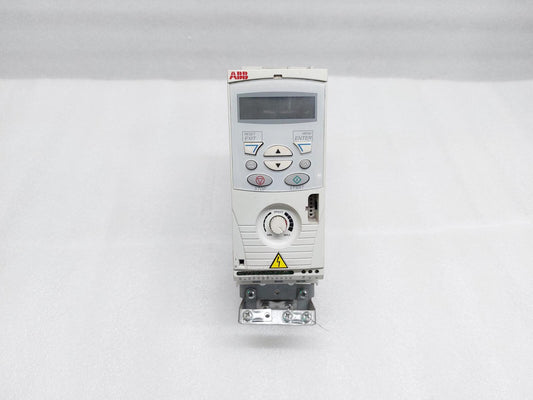 ABB ACS150-03E-04A1-4 INVERTER 1.5KW (2HP)