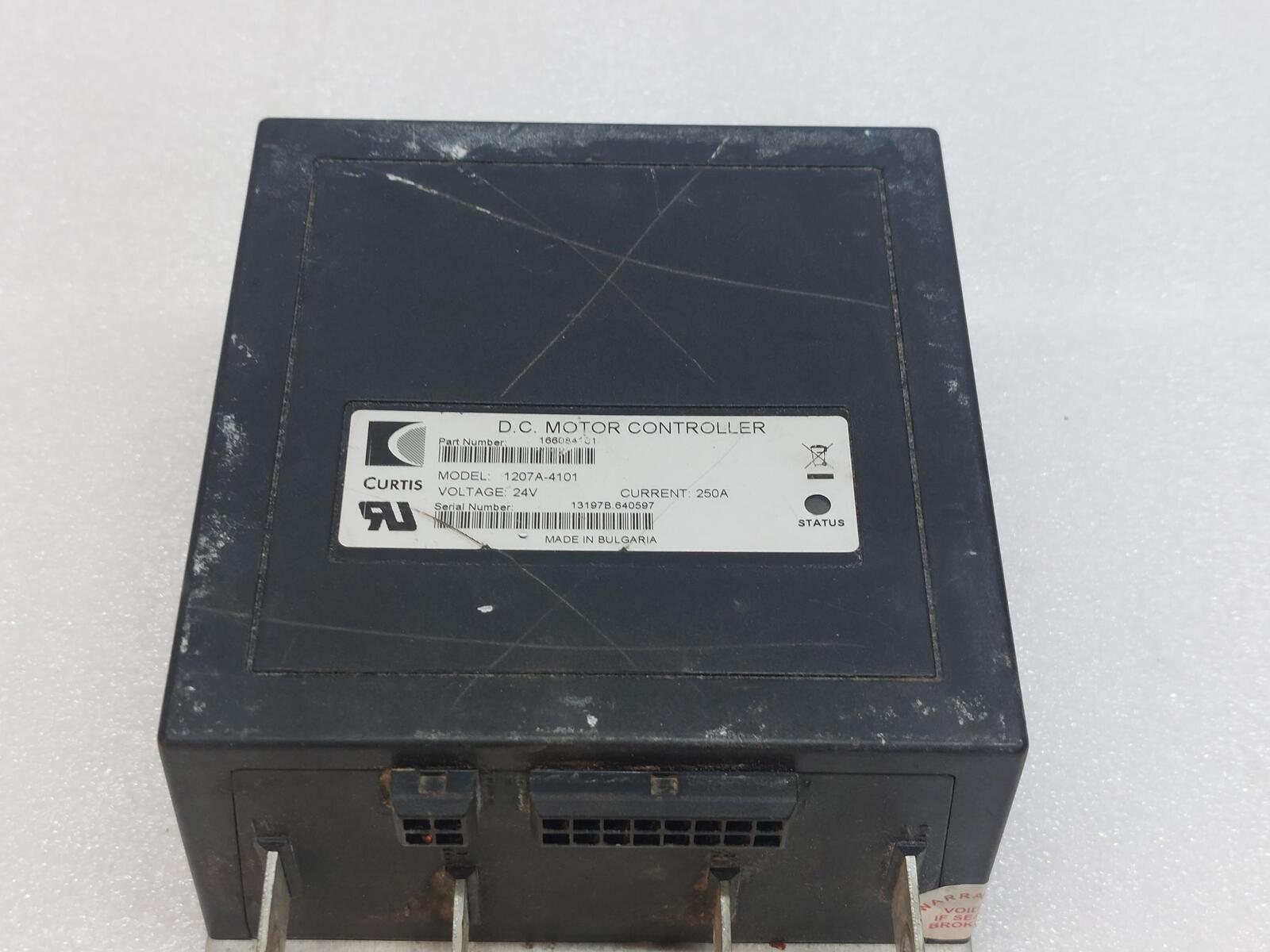 CURTIS 1207A-4101 D.C MOTOR CONTROLLER 166084101 (4)