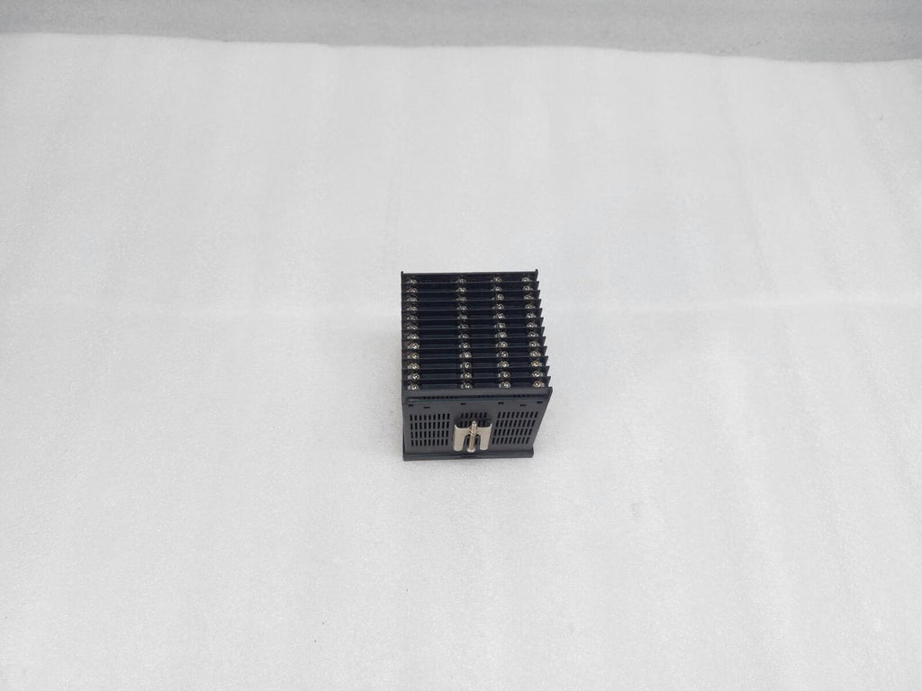 MASIBUS 8208 TEMPERATURE SCANNER