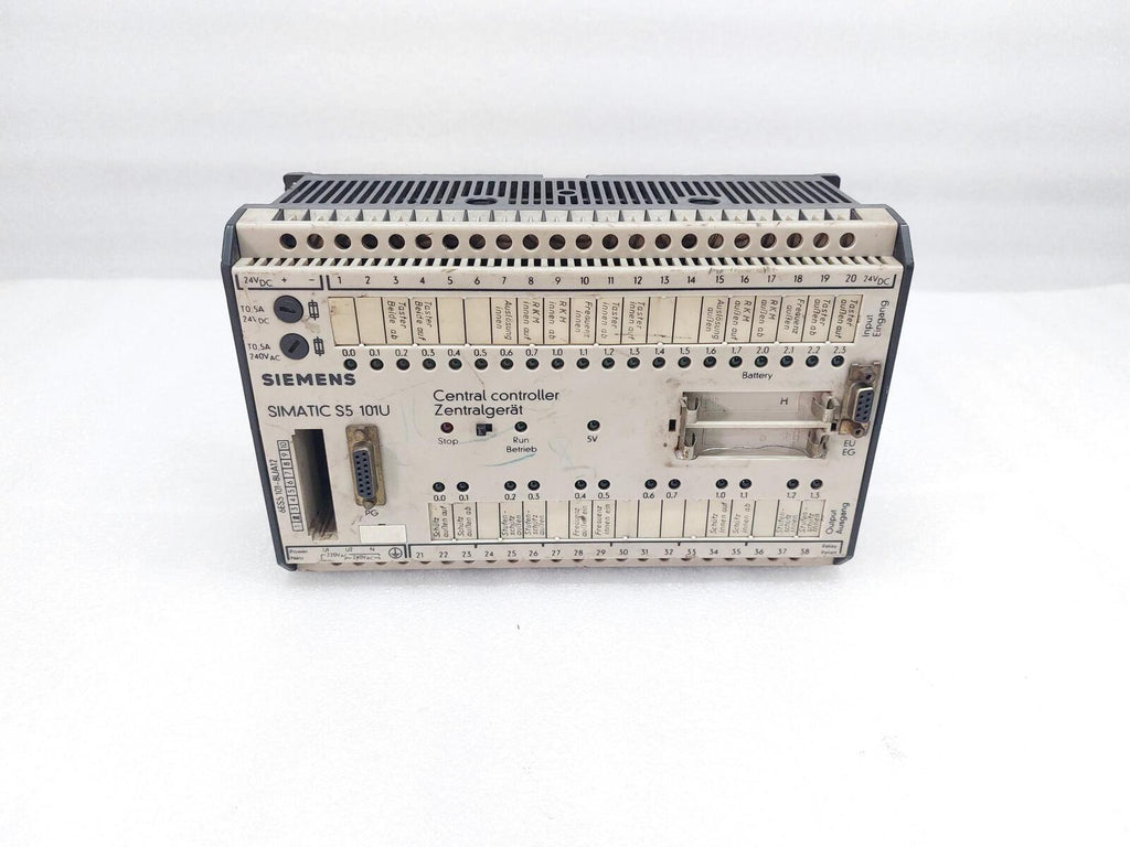 SIEMENS SIMATIC S5 101U 6ES5 101-8UA12 CENTRAL CONTROLLER