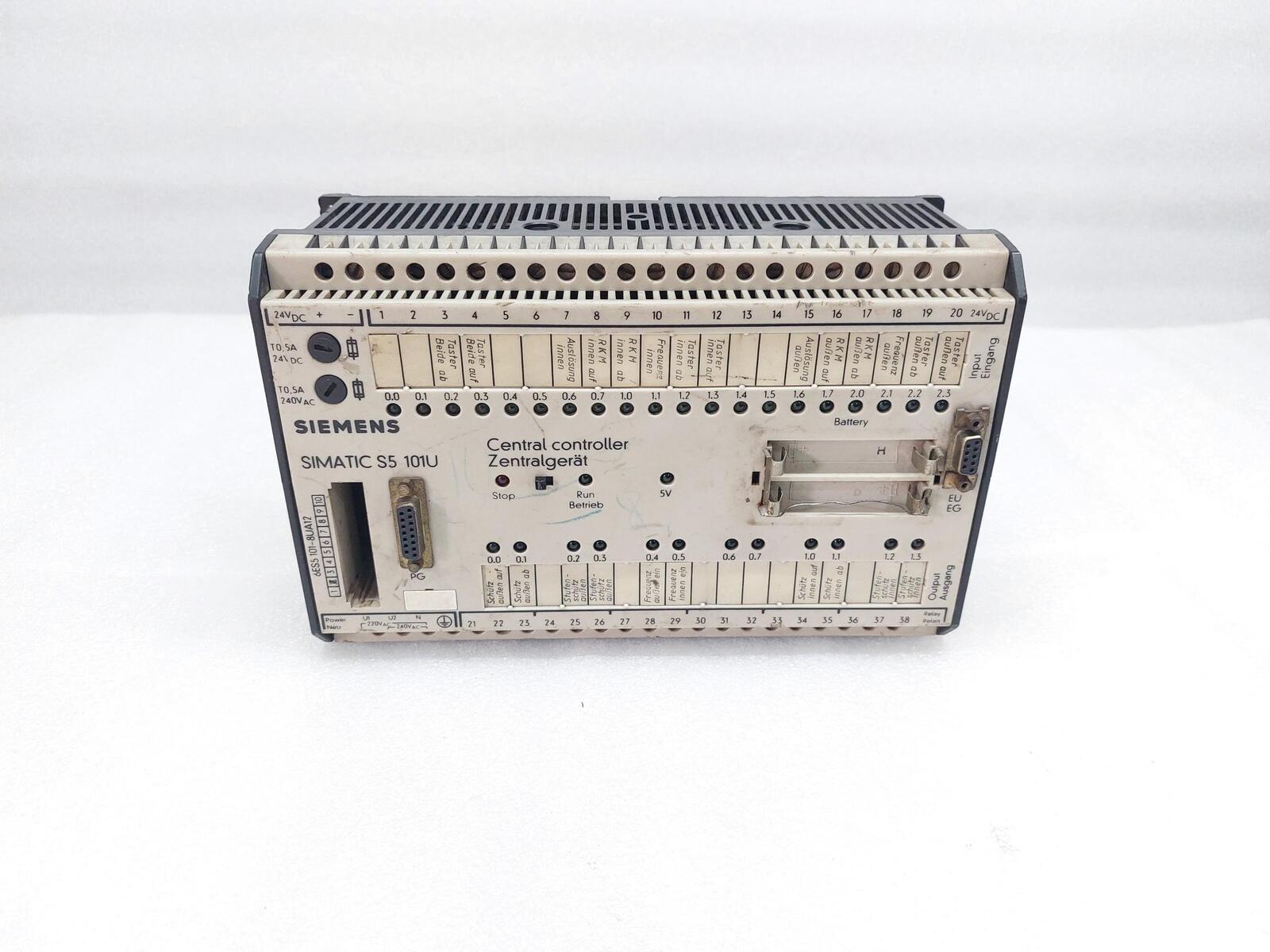 SIEMENS SIMATIC S5 101U 6ES5 101-8UA12 CENTRAL CONTROLLER