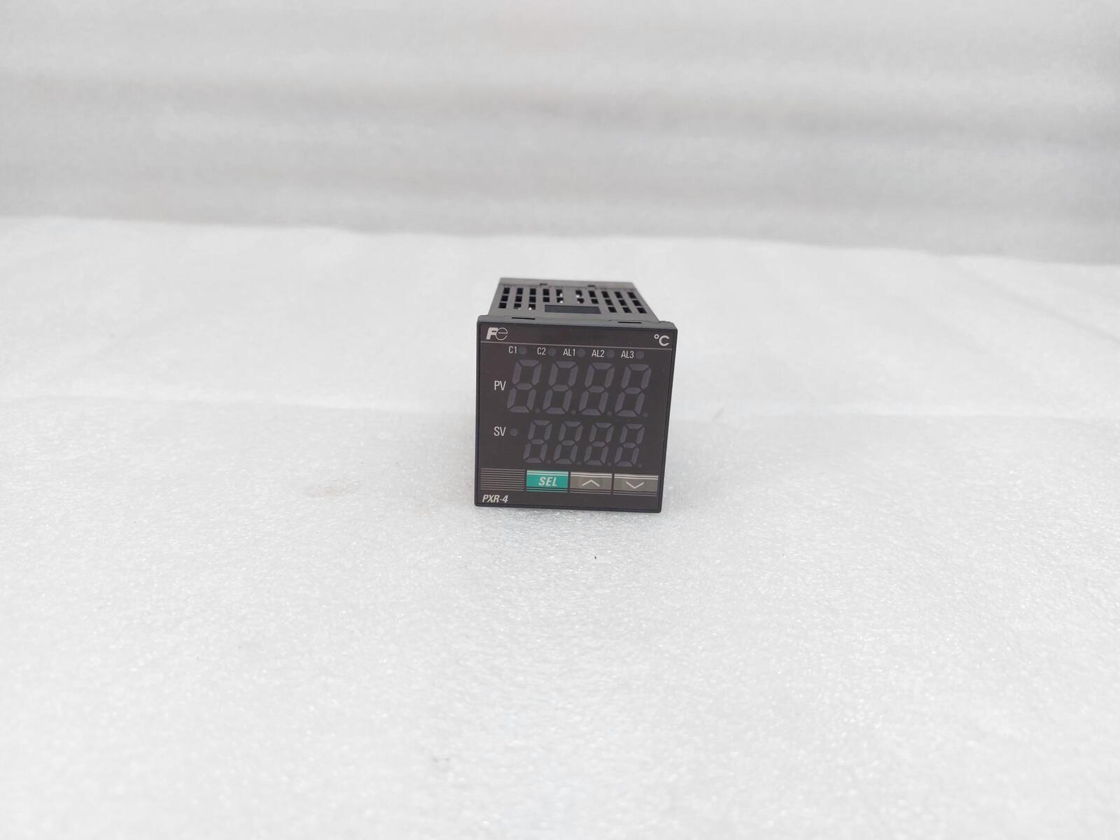 FUJI ELECTRIC PXR4TCY1-FB070 TEMPERATURE CONTROLLER