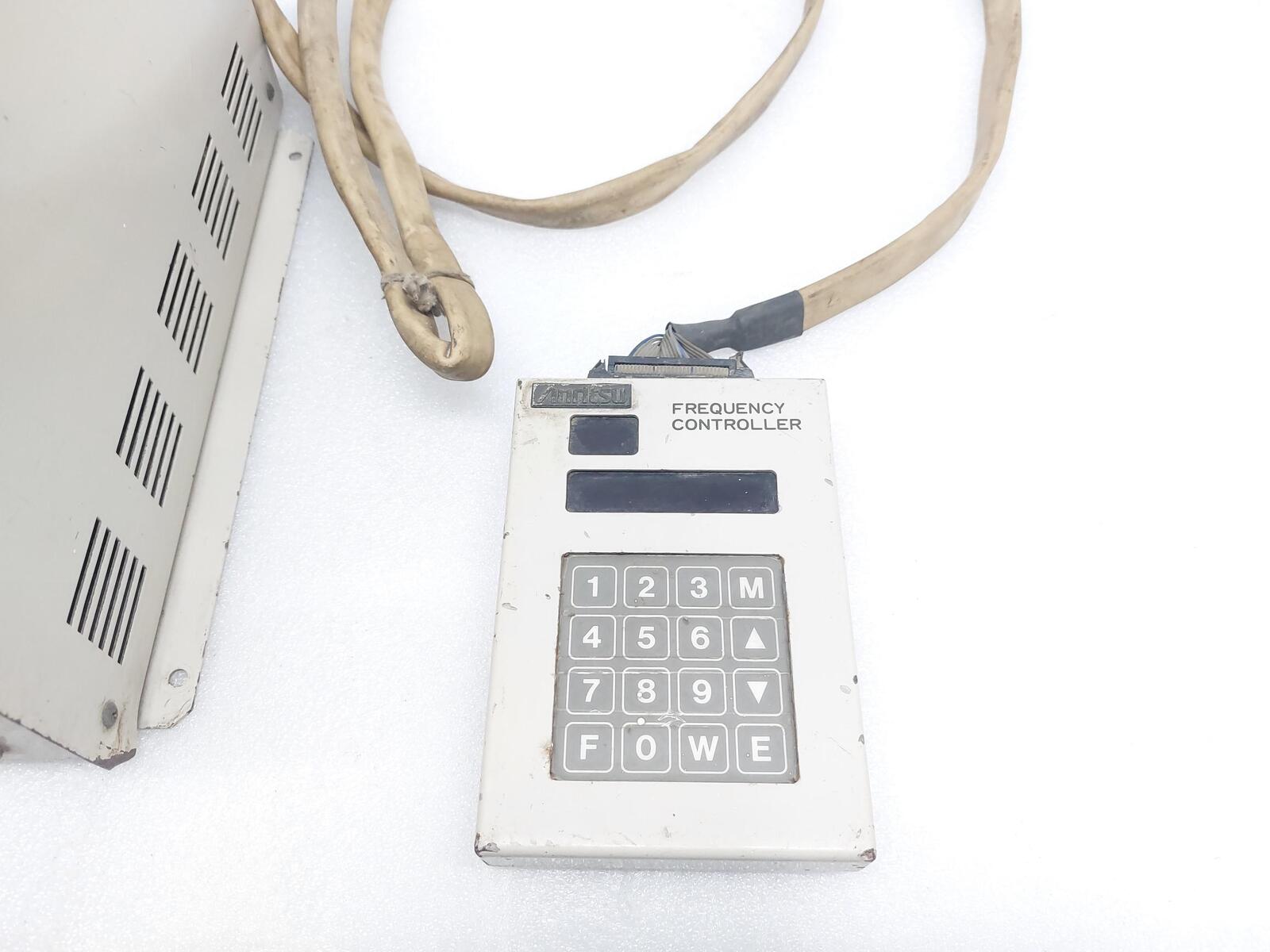 ANRITSU RZ106A SYNTHESIZER UNIT WITH FREQUENCY CONTROLLER