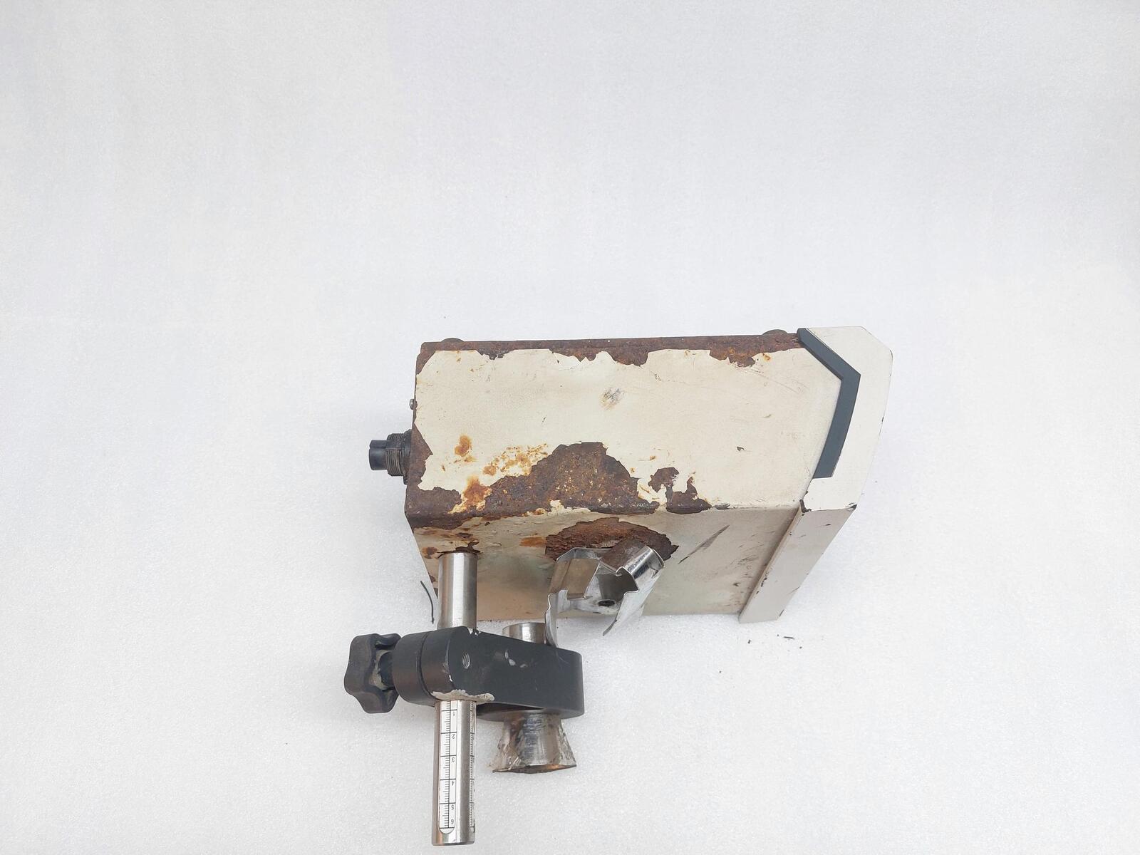 RETSCH DR100 VIBRATION FEEDER DR100NEU 70.938.0001