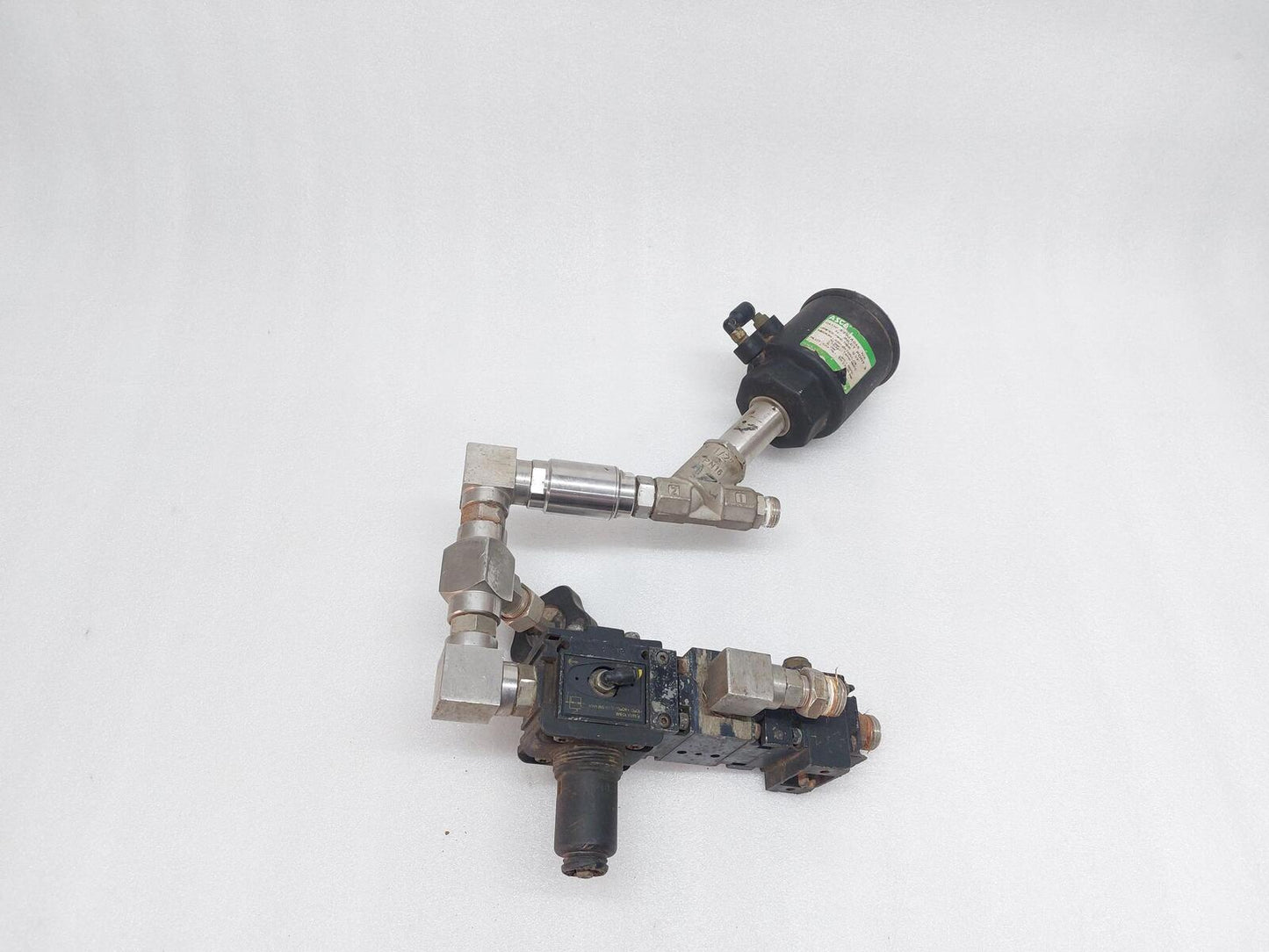 ASCA E290A045 NIX PNEUMATIC VALVE WITH FITTING