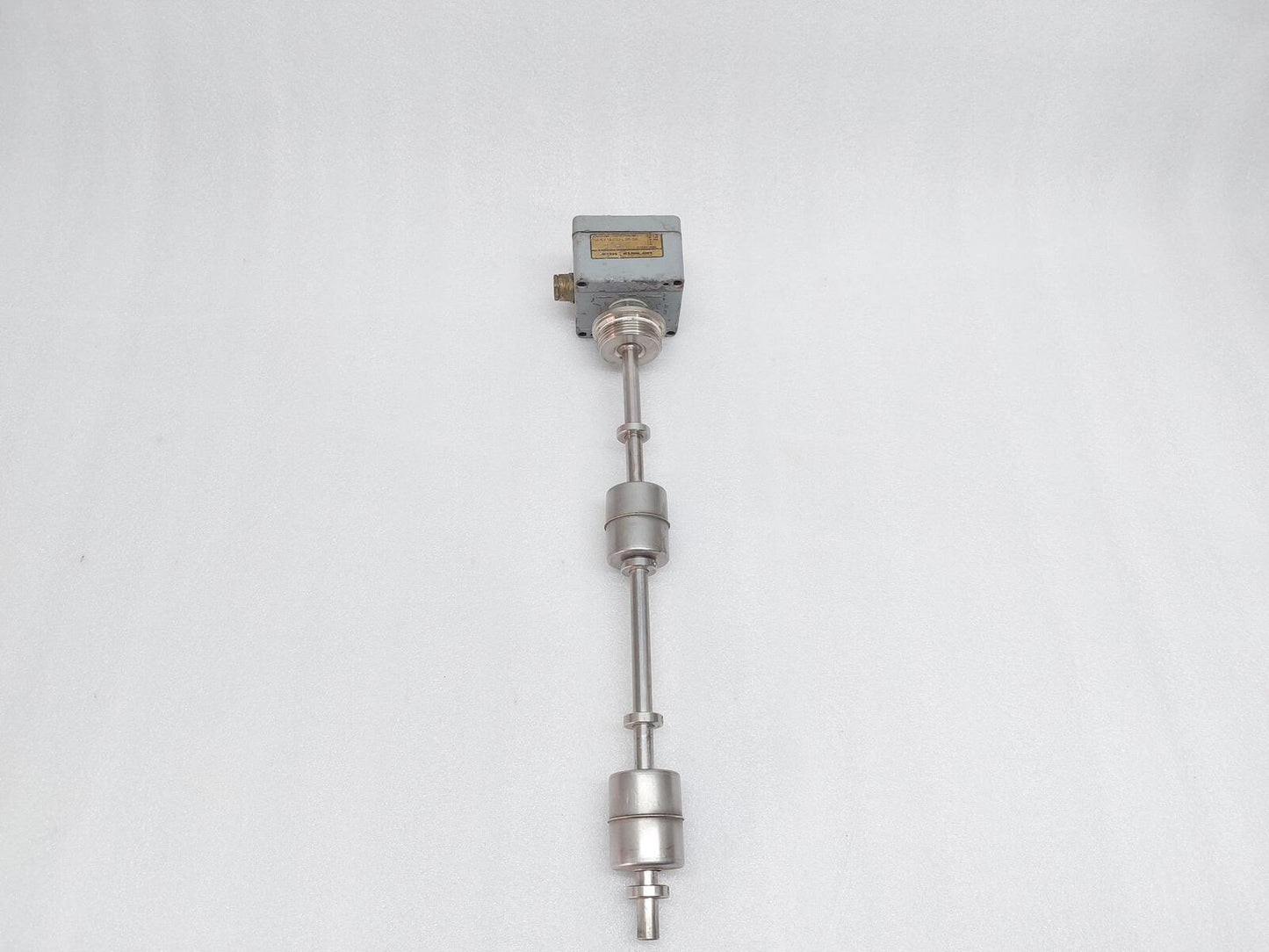 KGR KUBLER ALV 1.5 VUUU-L 395-SVK FLOAT MAGNET SWITCH