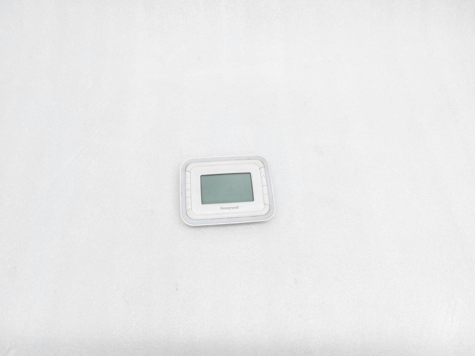 HONEYWELL T6800H2WN DIGITAL THERMOSTAT