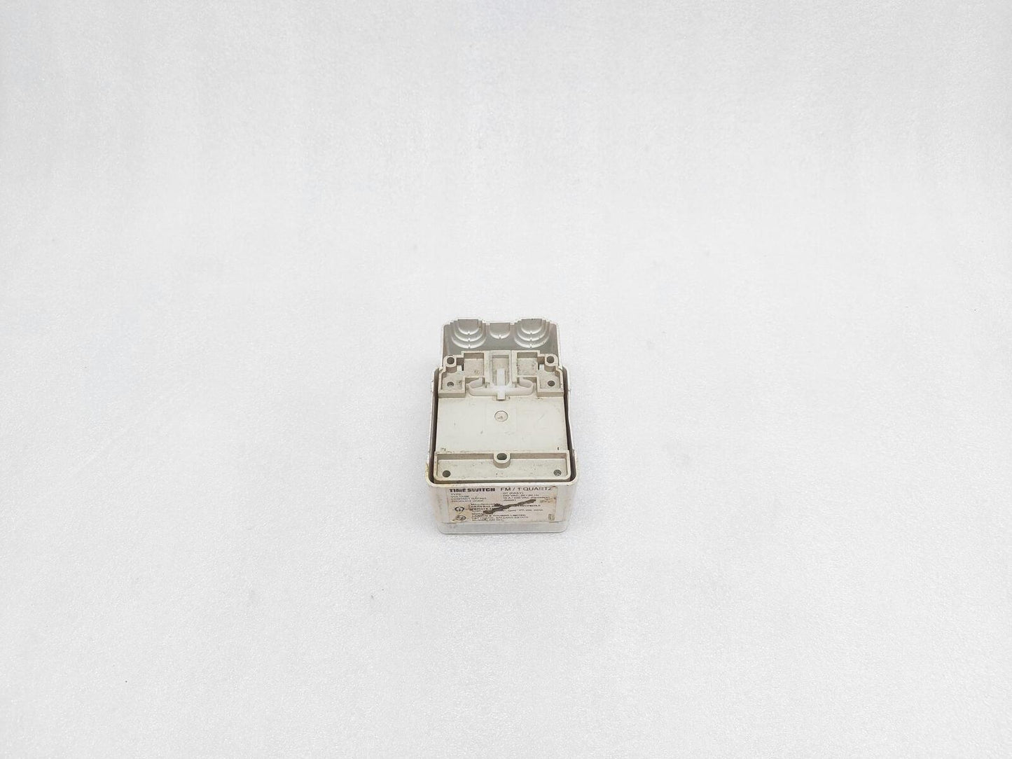 GIC FM/1 QUARTZ TIME SWITCH