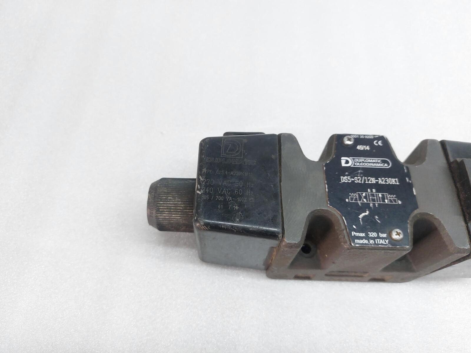DUPLOMATIC DS5-S2/12N-A230K1 SOLENOID VALVE