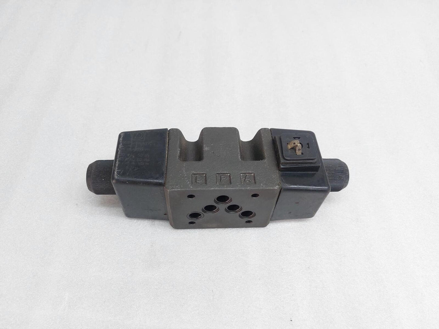 DUPLOMATIC DS5-S2/12N-A230K1 SOLENOID VALVE