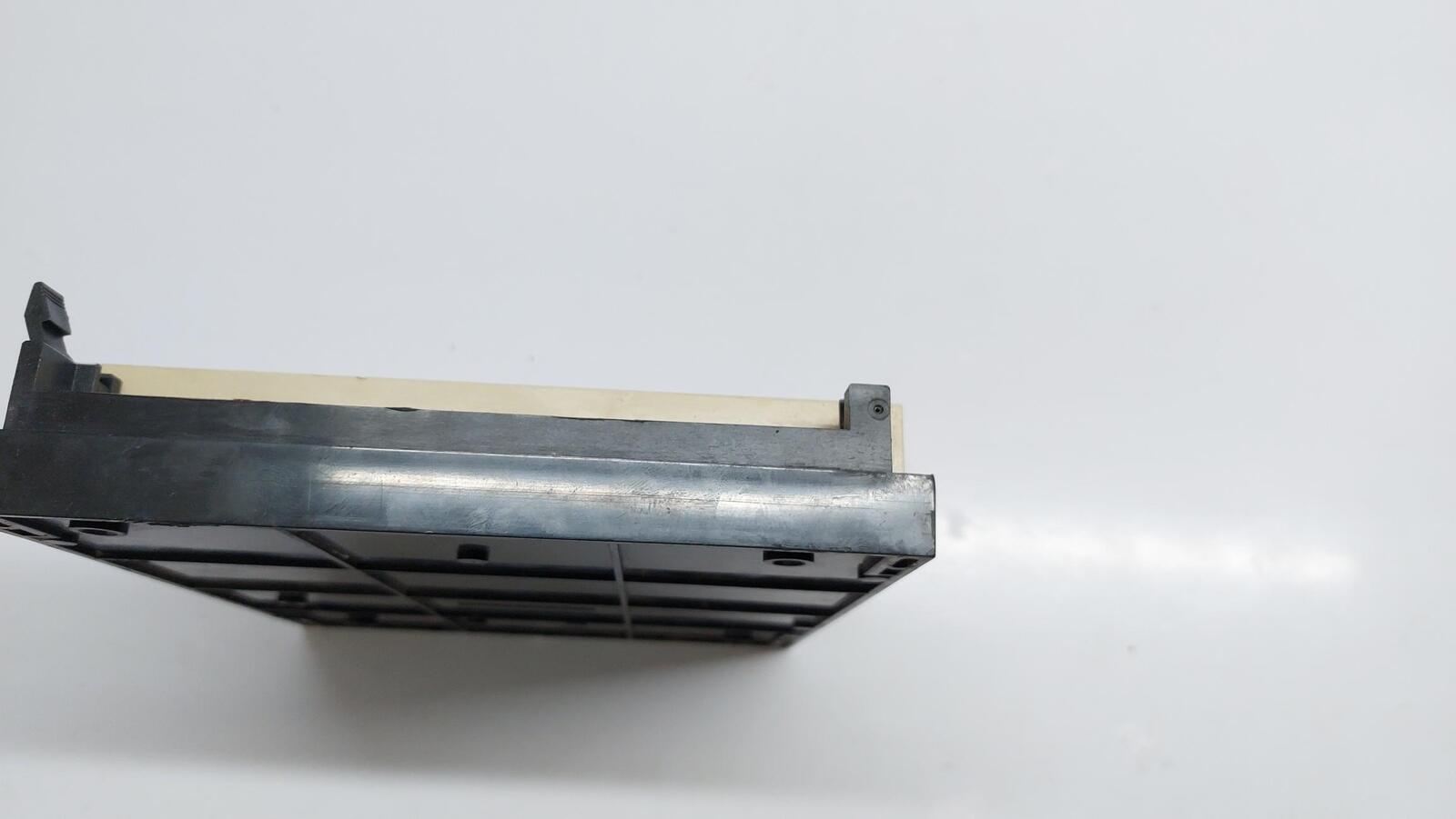 OMRON SYSMAC C20-CPU74E PROGRAMMABLE CONTROLLER