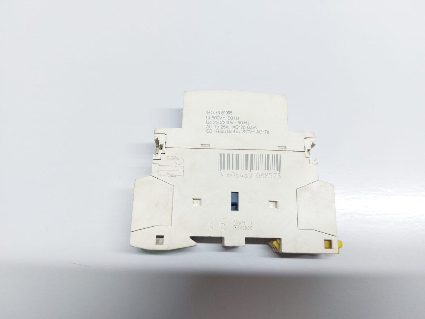 SCHNEIDER ELECTRIC 3CA1 CONTACTOR 250V~