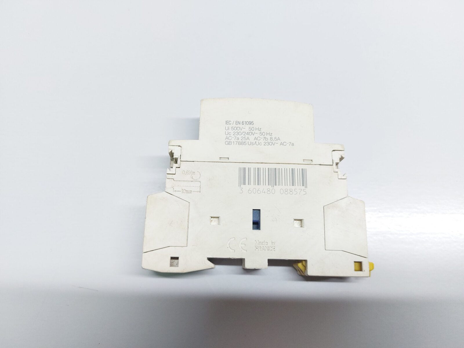 SCHNEIDER ELECTRIC 3CA1 CONTACTOR 250V~
