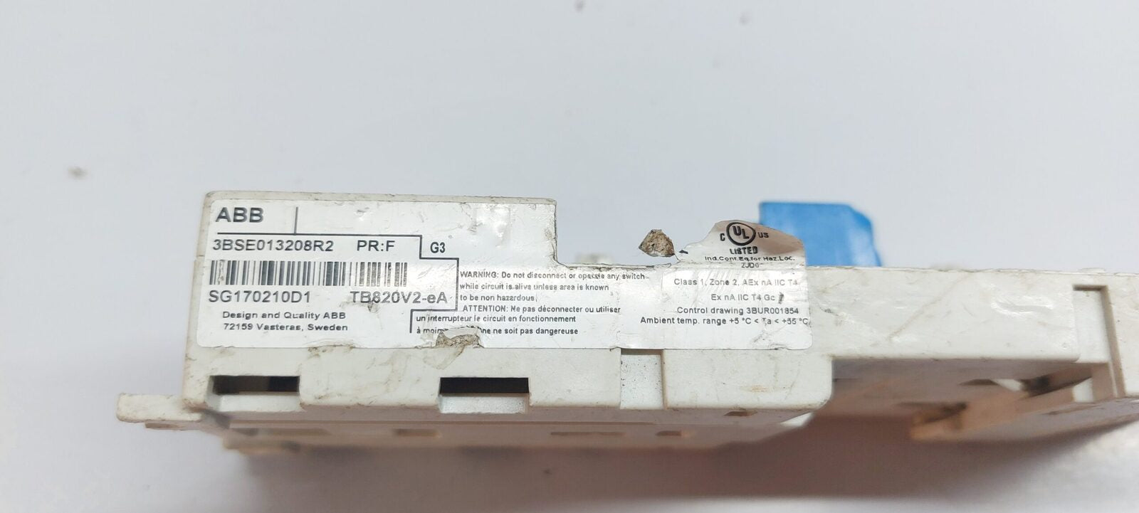ABB TB820-2V2 INPUT/OUTPUT MODULE 3BSE013209R1