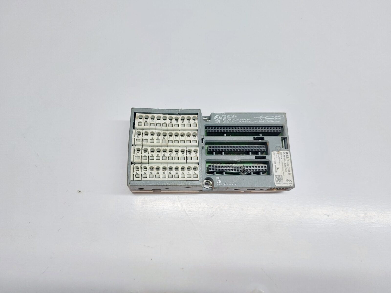 ABB TU552-CS31 B6 CS31 BUS TERMINAL UNIT 24VDC