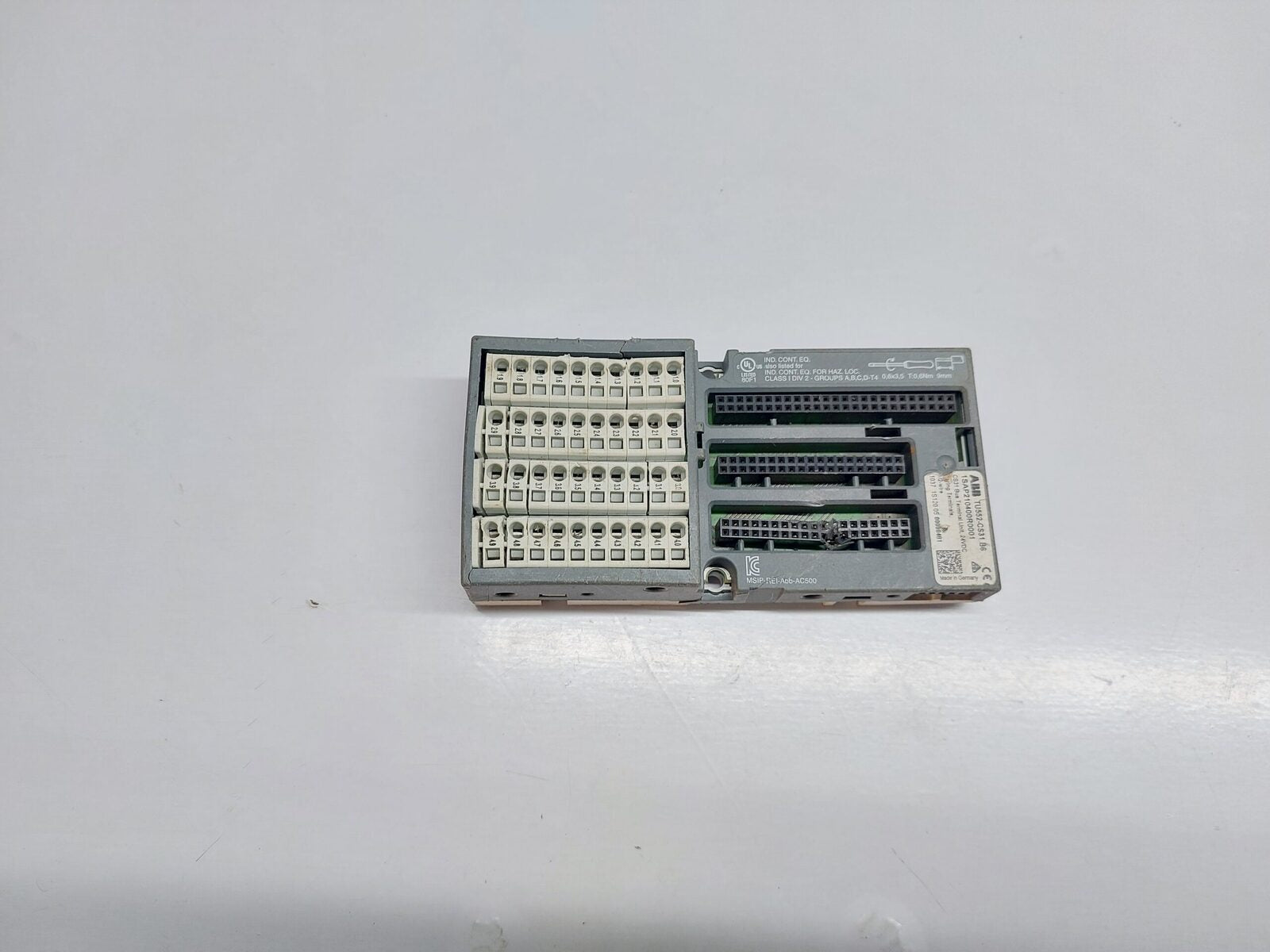 ABB TU552-CS31 B6 CS31 BUS TERMINAL UNIT 24VDC