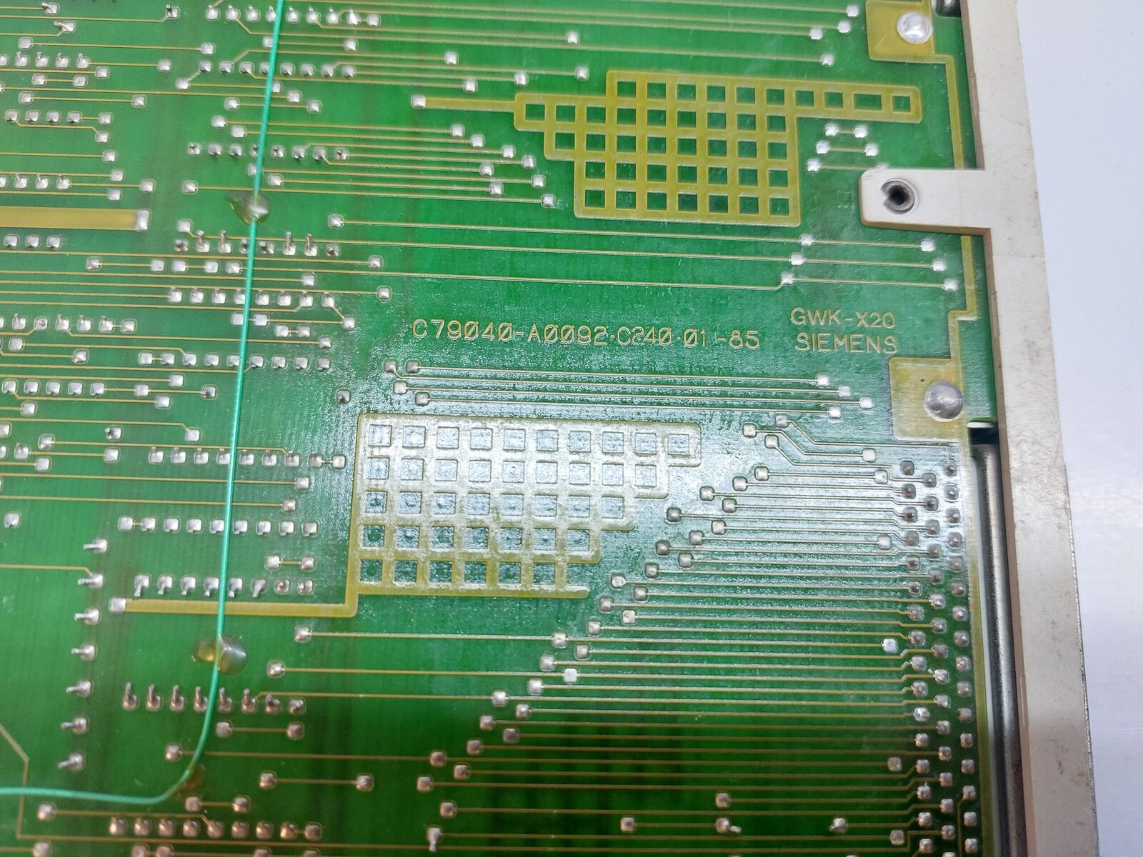 SIEMENS C79040-A0092 C240 01-85 INTERFACE MODULE GWK-X20