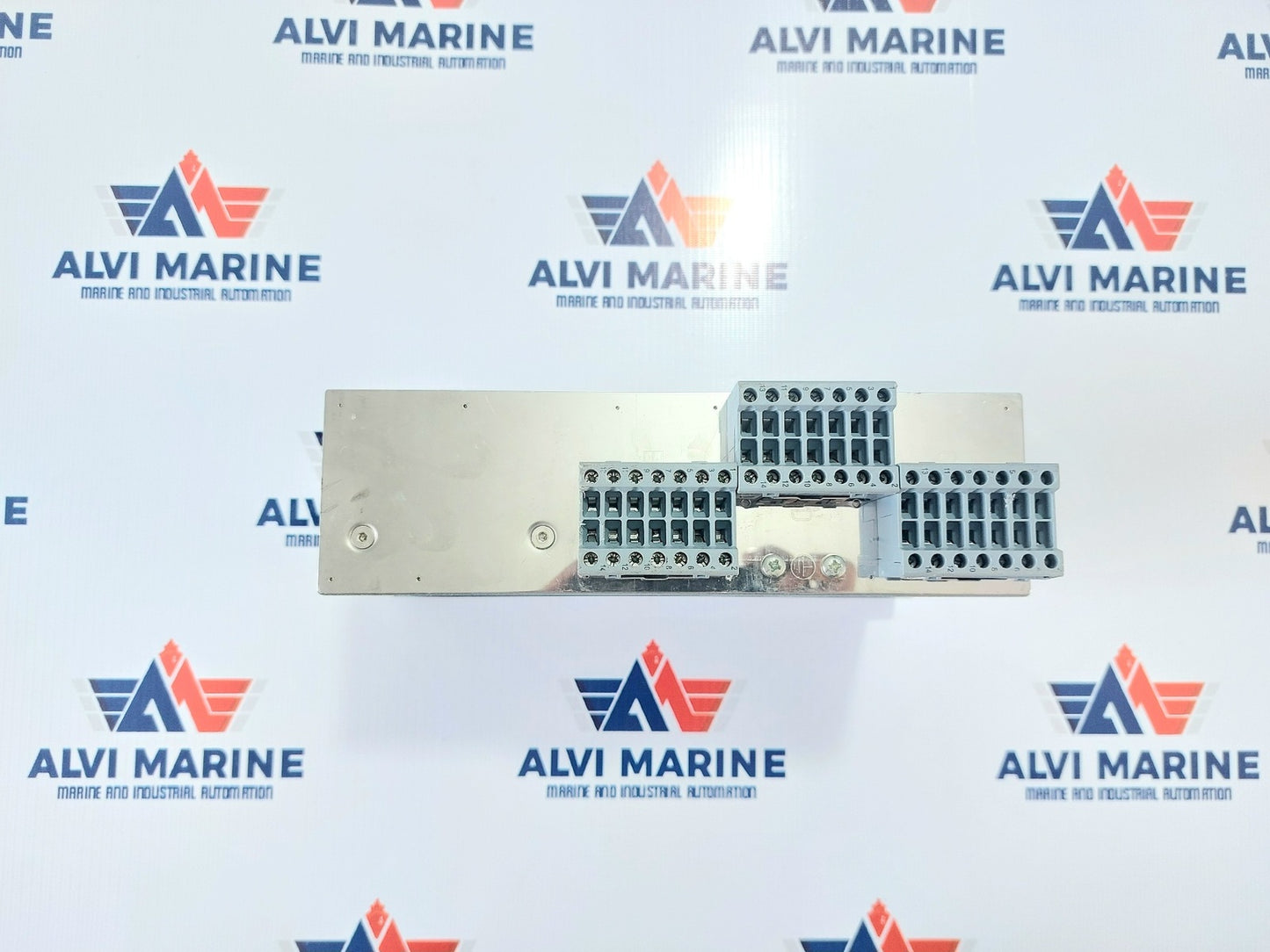 SIEMENS 7RW8020-5EB96-1DE0/BB VOLTAGE AND FREQUENCY RELAY