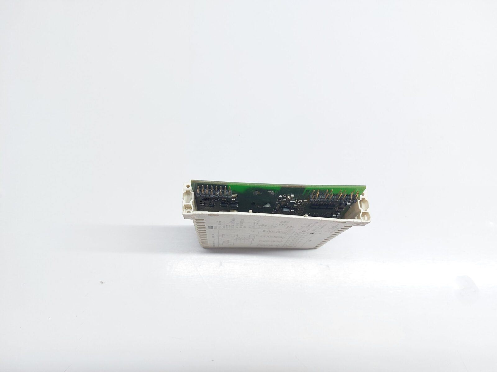 ABB 721 59 DIGTAL OUTPUT MODULE D04-B