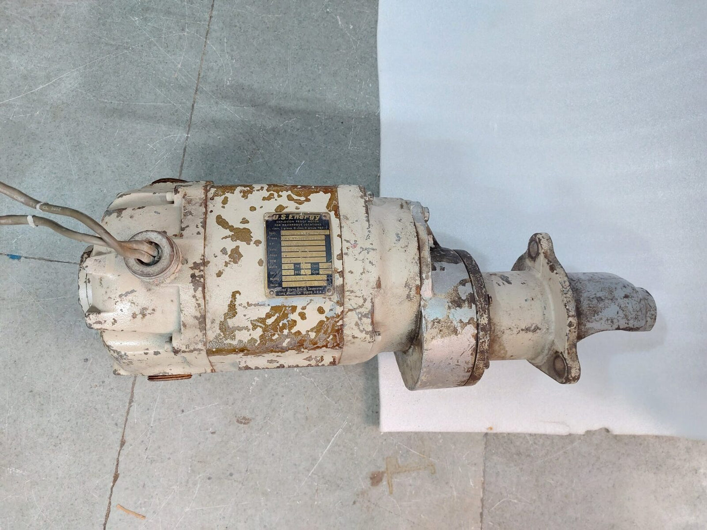 U.S. ENERGY GE-24 8A 4275 POO1 EXPLOSION PROOF MOTOR