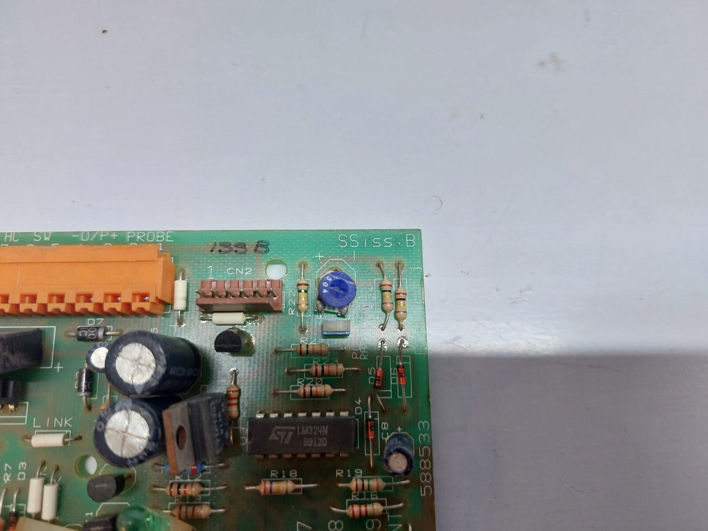 588574 PCB CARD