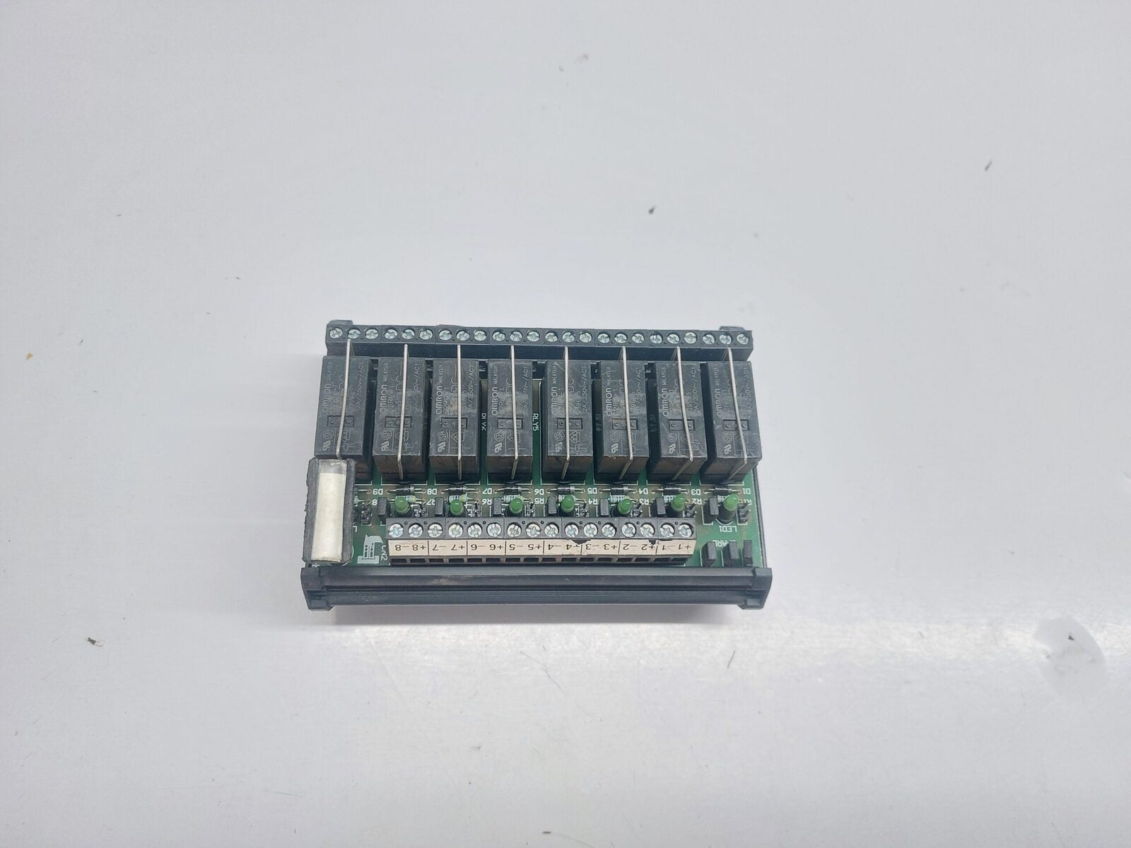 TRINITY TOUCH TT-IMRB-080 24D1S-C-RL 8 CHANNEL RELAY CARD